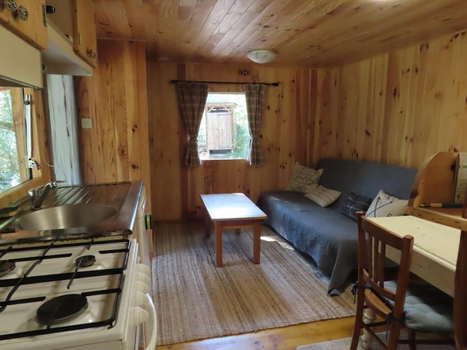 Cosy Cabane Montbrun-Bocage Extérieur photo