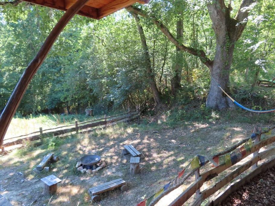 Cosy Cabane Montbrun-Bocage Extérieur photo